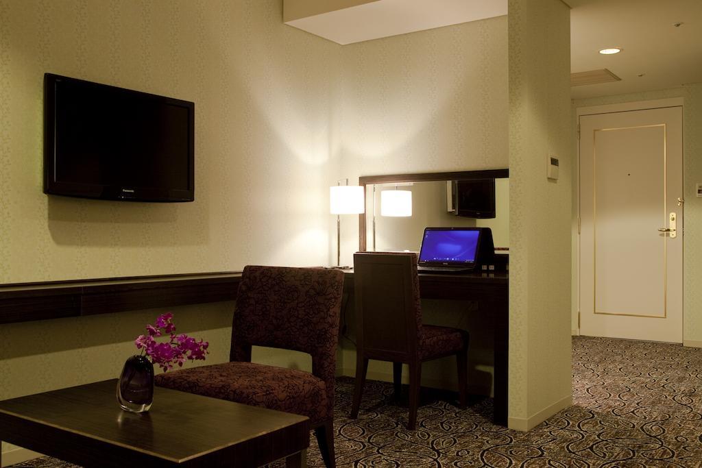 Takakura Hotel Fukuoka Εξωτερικό φωτογραφία