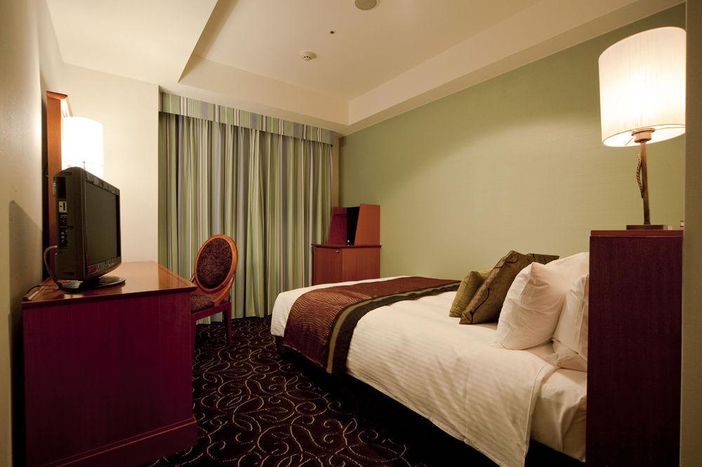 Takakura Hotel Fukuoka Εξωτερικό φωτογραφία